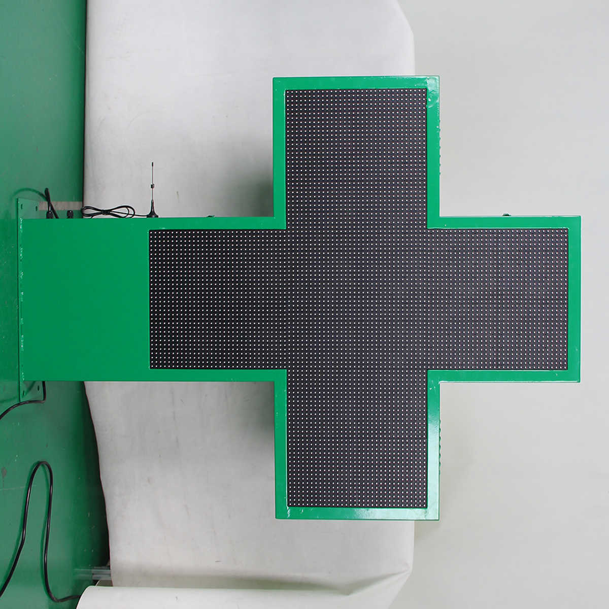 led cross screen