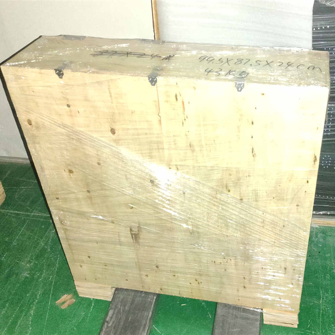 cross led display