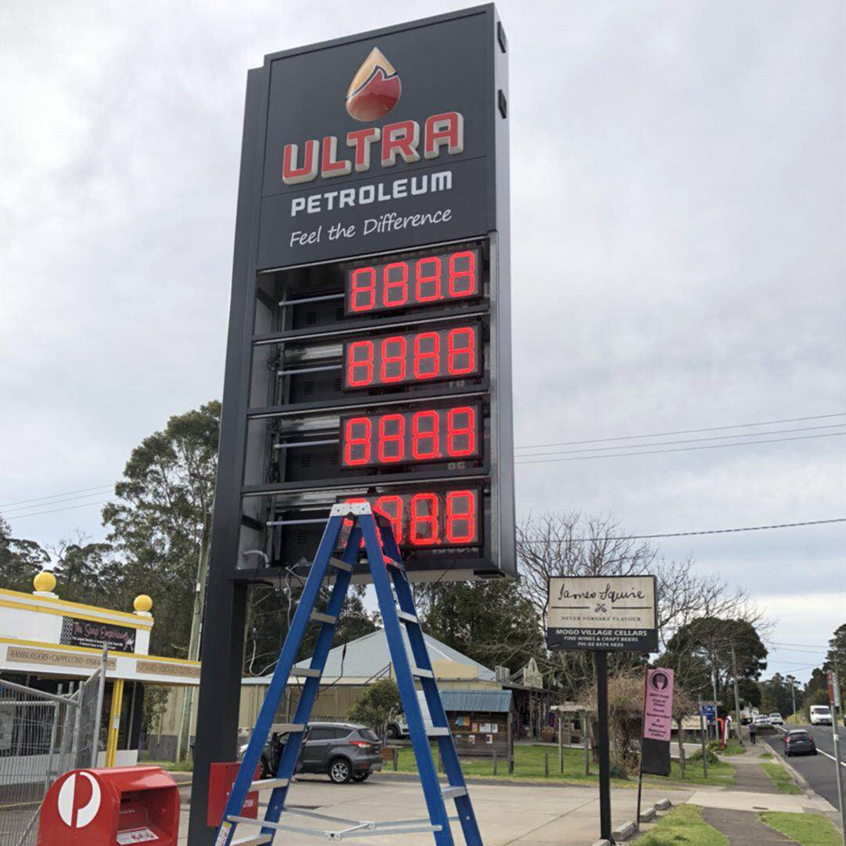 led gas price sign case