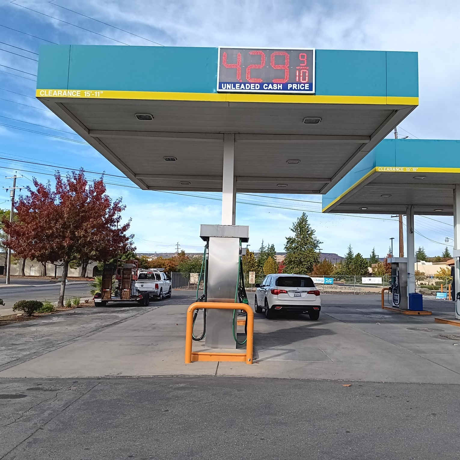 led gas price sign case