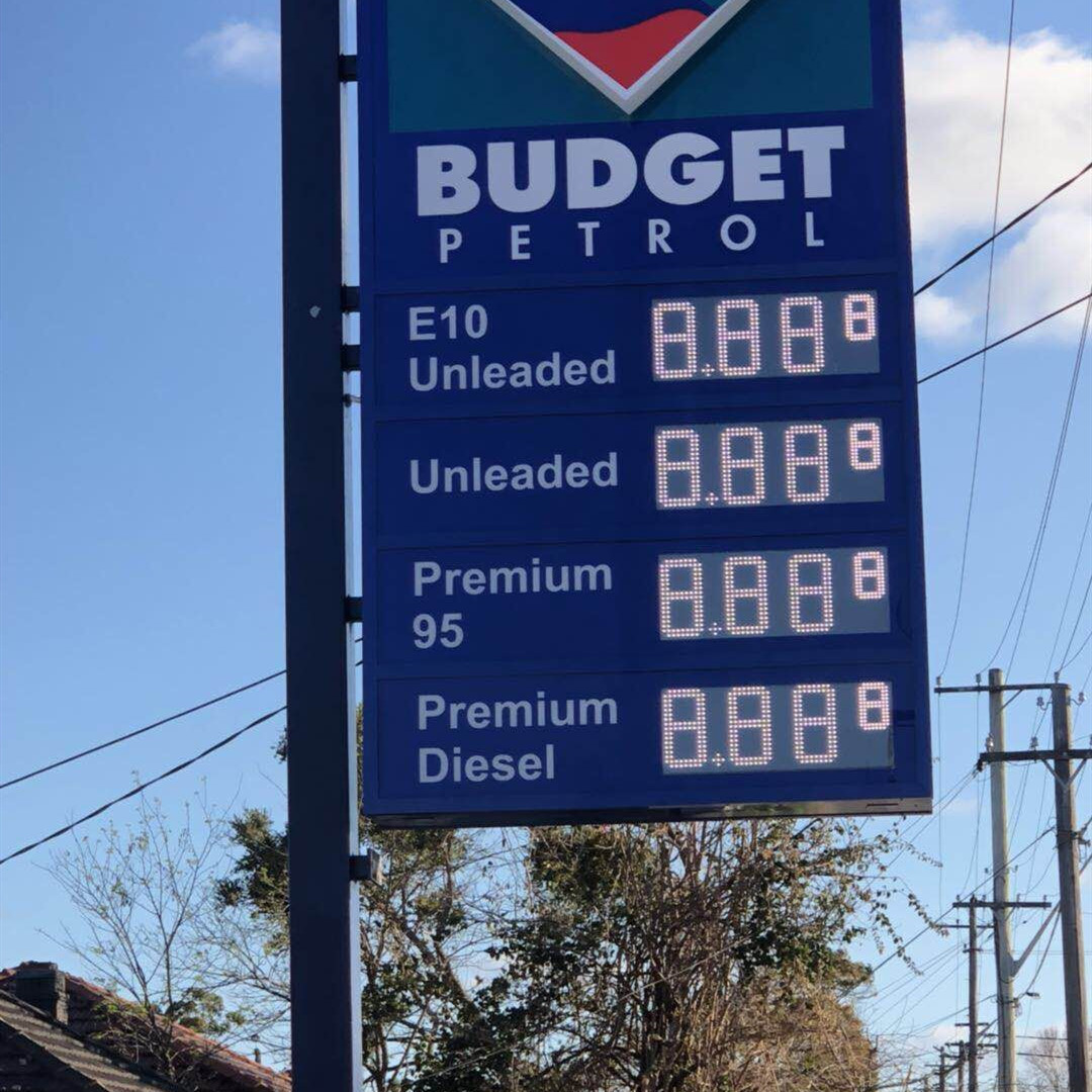 led gas price sign case