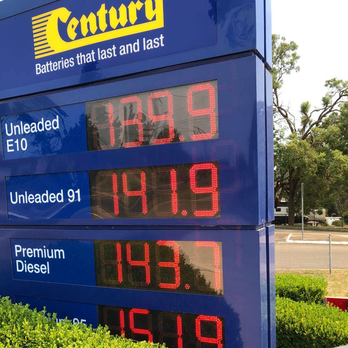 led gas price sign case
